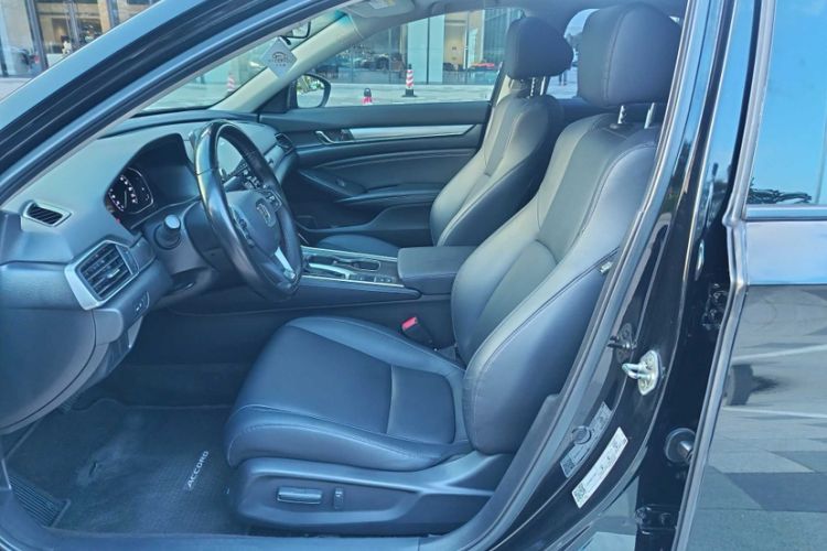 Used Honda Accord 2018 260TURBO Elite Edition China VI Interior 7