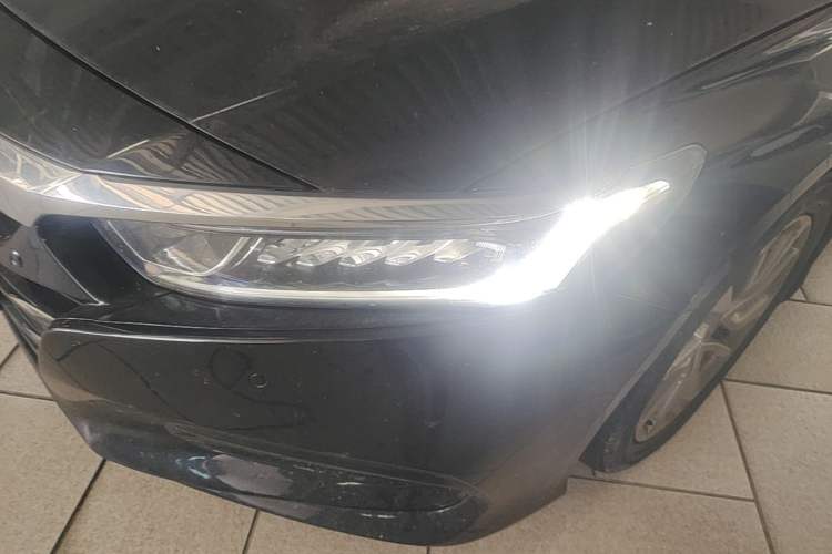 Used Honda Accord 2018 260TURBO Luxury Edition China VI Left Front Headlight
