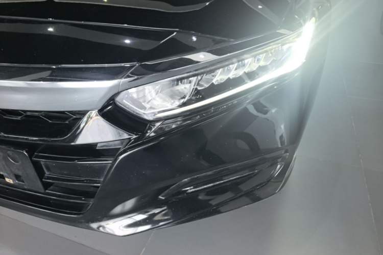 Used Honda Accord 2018 260TURBO Elite Edition China V Left Front Headlight