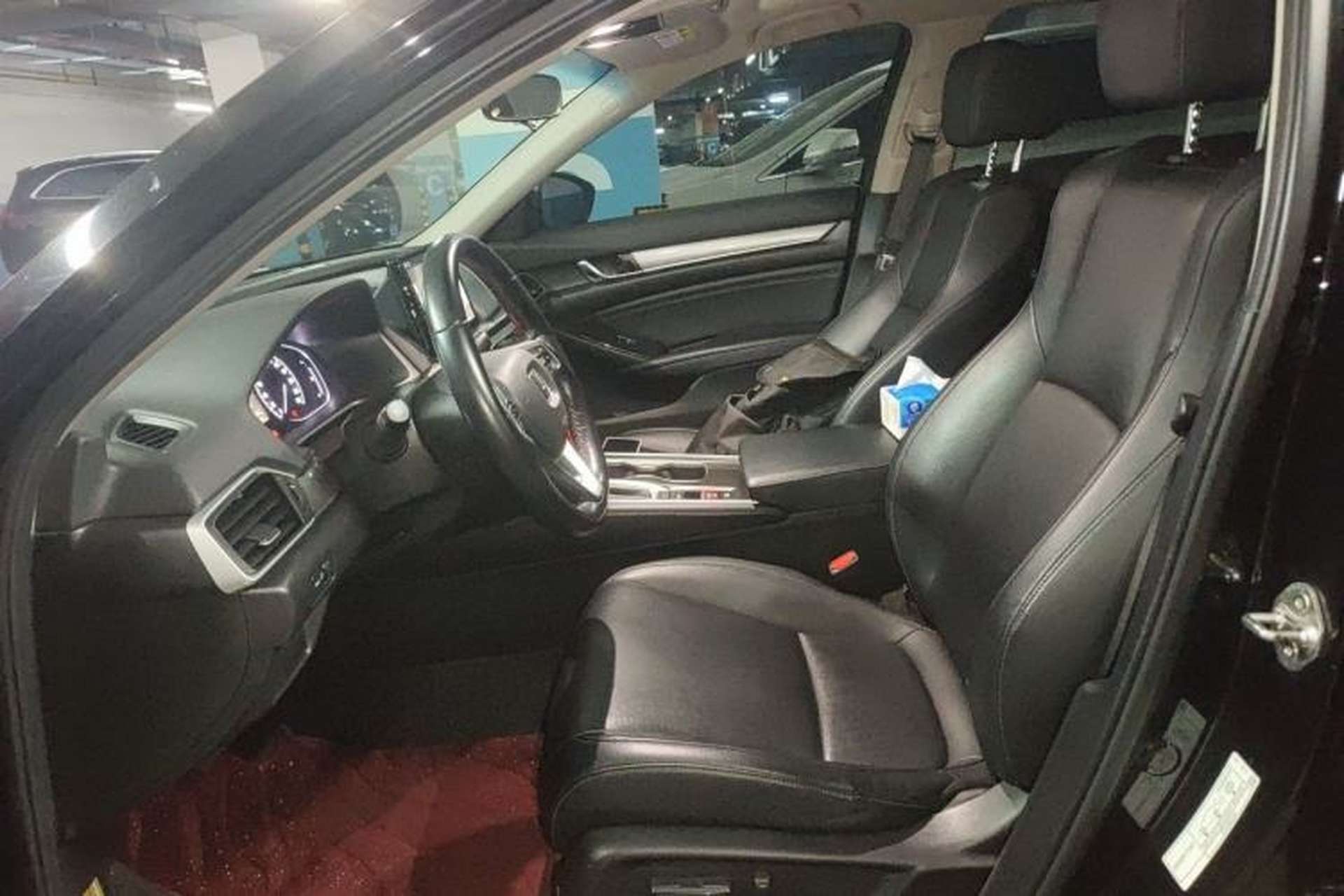 Used Honda Accord 2018 260TURBO Elite Edition China VI Left Front Seat