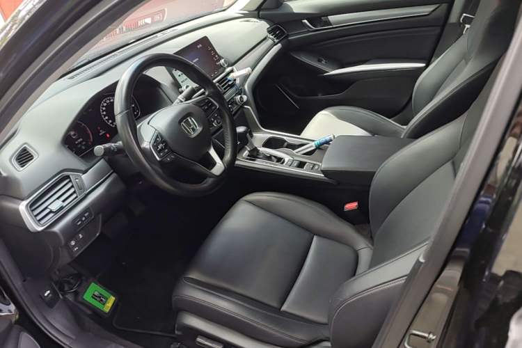 Used Honda Accord 2018 260TURBO Elite Edition China V Left Front Seat
