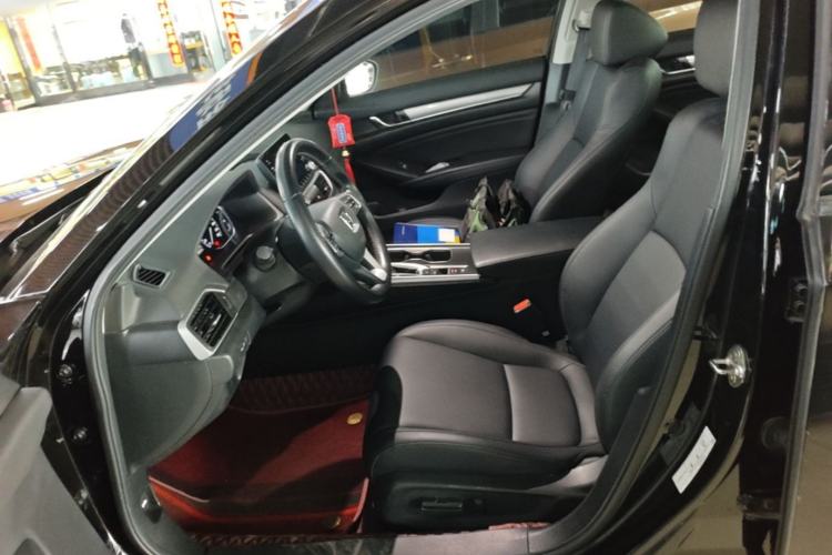 Used Honda Accord 2018 260TURBO Elite Edition China VI Left Front Seat