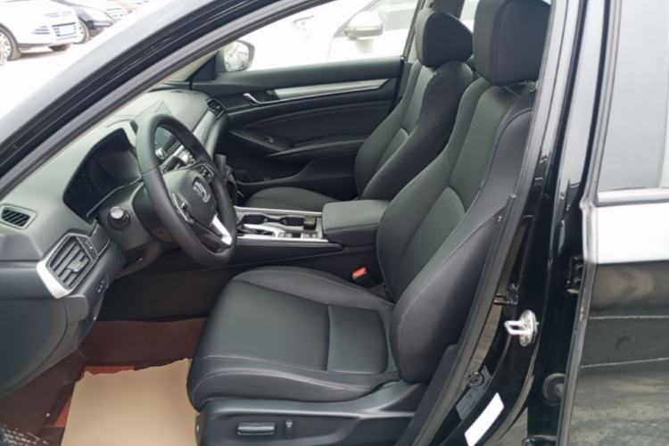 Used Honda Accord 2018 260TURBO Elite Edition China V Left Front Seat