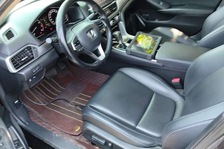 Used Honda Accord 2018 260TURBO Elite Edition China VI Left Front Seat