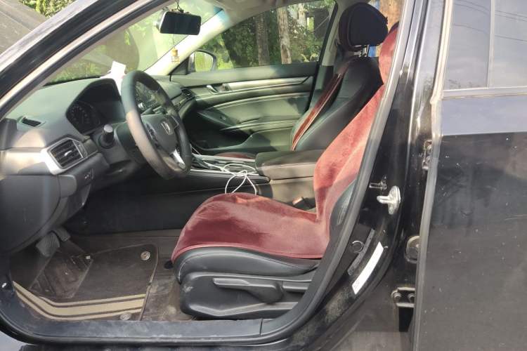 Used Honda Accord 2018 230TURBO Comfort Version National V Left Front Seat
