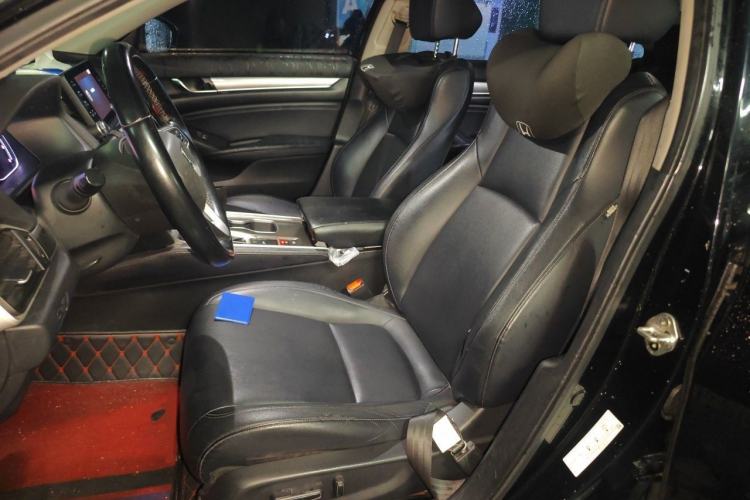 Used Honda Accord 2018 260TURBO Luxury Edition China V Emission Standard Left Front Seat