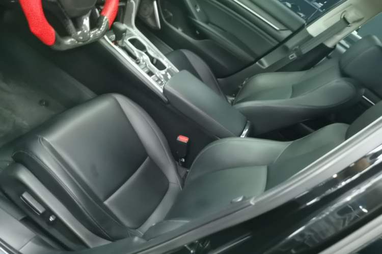 Used Honda Accord 2018 260TURBO Luxury Edition China VI Left Front Seat