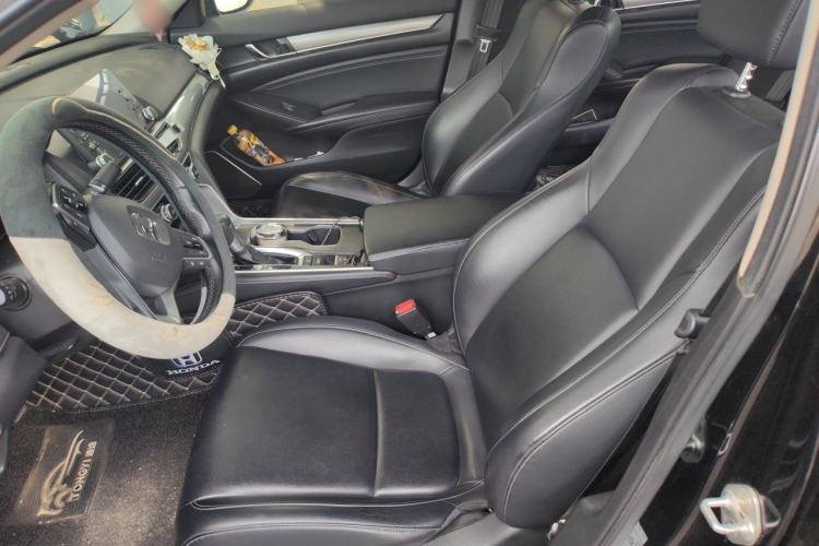 Used Honda Accord 2018 260TURBO Luxury Edition China V Emission Standard Left Front Seat