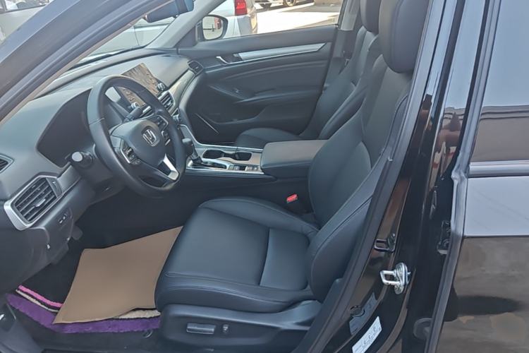 Used Honda Accord 2018 260TURBO Elite Edition China VI Left Front Seat