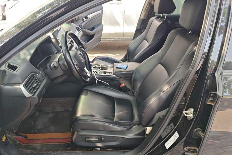 Used Honda Accord 2018 260TURBO Elite Edition China VI Left Front Seat