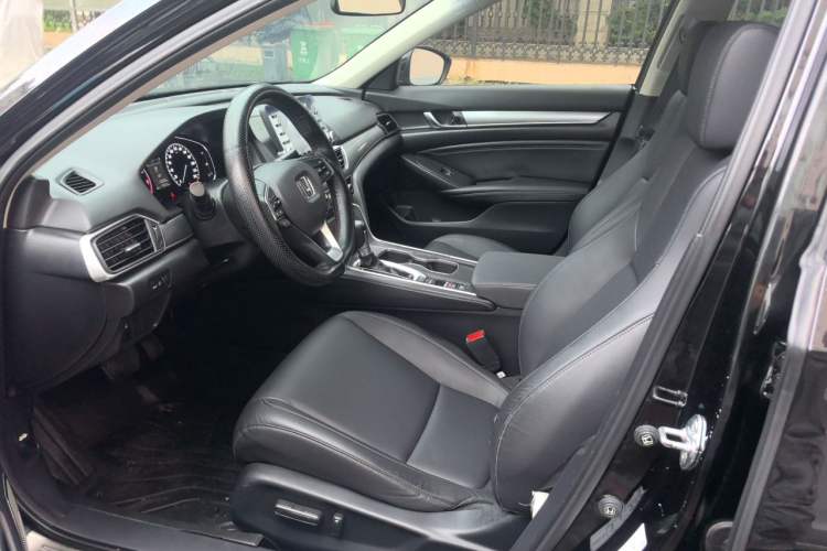 Used Honda Accord 2018 260TURBO Elite Edition China VI Left Front Seat
