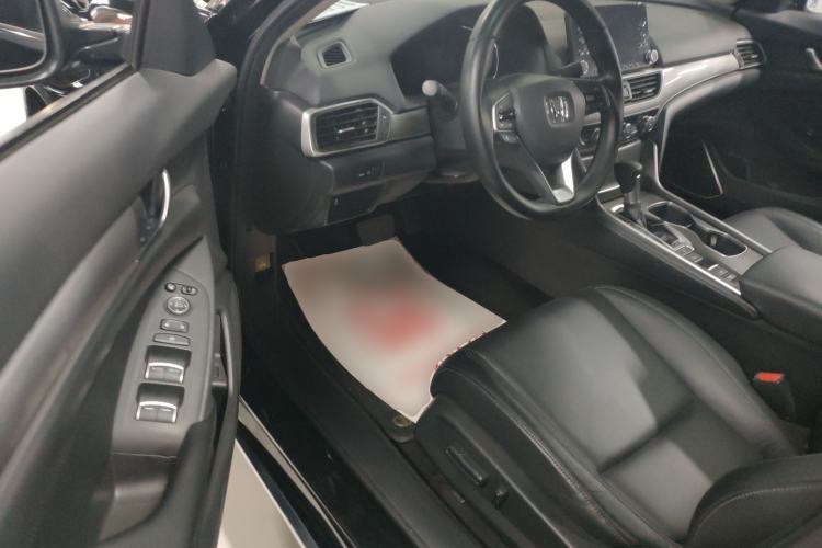 Used Honda Accord 2018 260TURBO Elite Edition China VI Left Front Seat