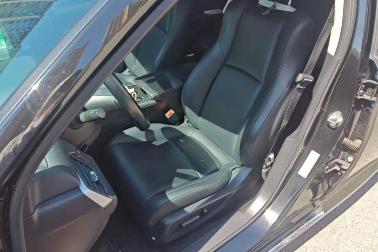 Used Honda Accord 2018 260TURBO Luxury Edition China VI Left Front Seat