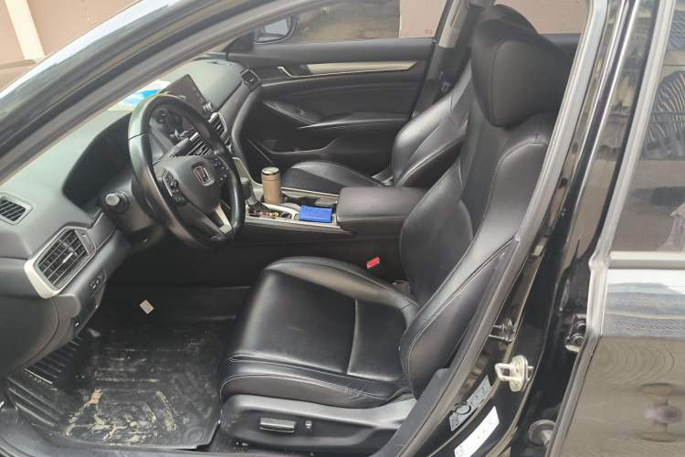 Used Honda Accord 2018 260TURBO Luxury Edition China VI Left Front Seat