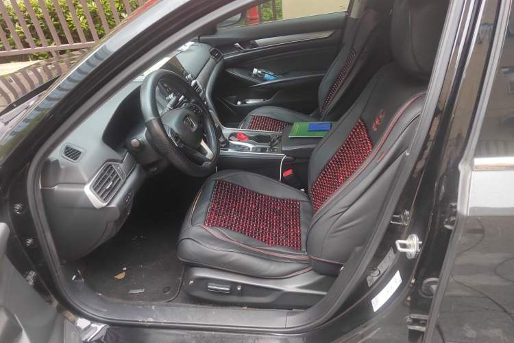 Used Honda Accord 2018 260TURBO Elite Edition China VI Left Front Seat