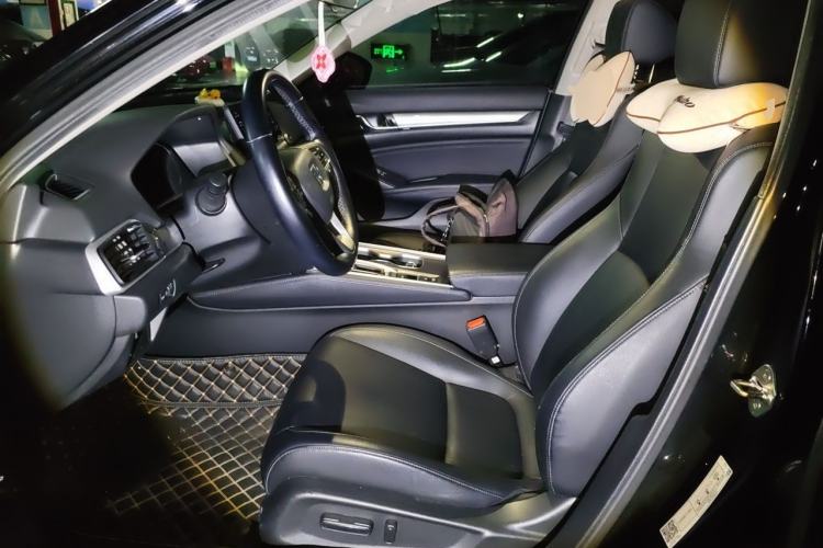 Used Honda Accord 2018 260TURBO Luxury Edition China VI Left Front Seat