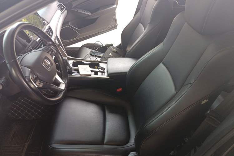 Used Honda Accord 2018 260TURBO Elite Edition China VI Left Front Seat