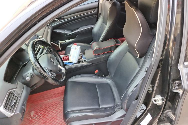 Used Honda Accord 2018 260TURBO Luxury Edition China VI Left Front Seat
