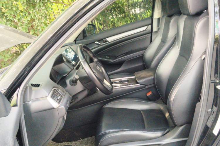 Used Honda Accord 2018 260TURBO Elite Edition China V Left Front Seat
