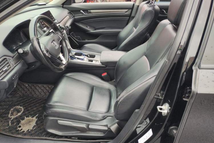 Used Honda Accord 2018 230TURBO Comfort Version National V Left Front Seat