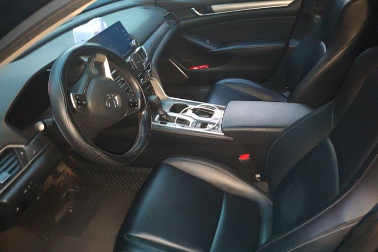 Used Honda Accord 2018 260TURBO Elite Edition China VI Left Front Seat