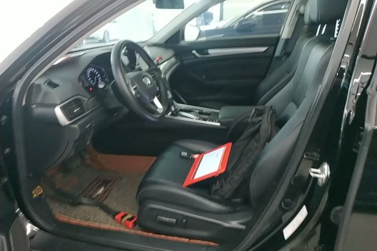 Used Honda Accord 2018 260TURBO Elite Edition China VI Left Front Seat
