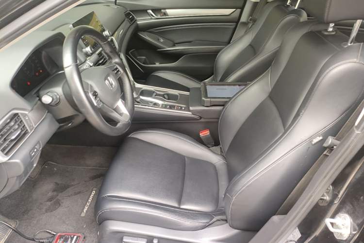 Used Honda Accord 2018 260TURBO Elite Edition China V Left Front Seat