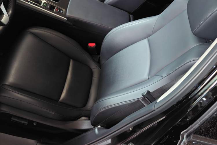 Used Honda Accord 2018 260TURBO Elite Edition China VI Left Front Seat