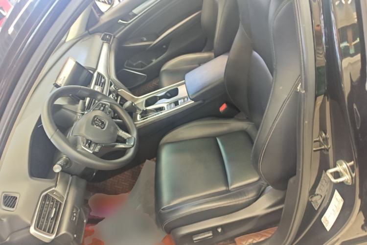 Used Honda Accord 2018 260TURBO Elite Edition China VI Left Front Seat