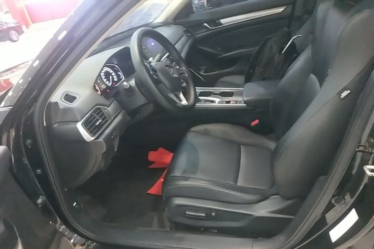 Used Honda Accord 2018 260TURBO Elite Edition China VI Left Front Seat