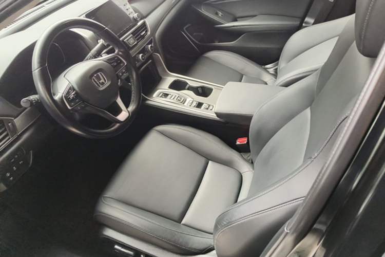 Used Honda Accord 2018 Rui Hybrid 2.0L Rui Ling Edition China VI Left Front Seat