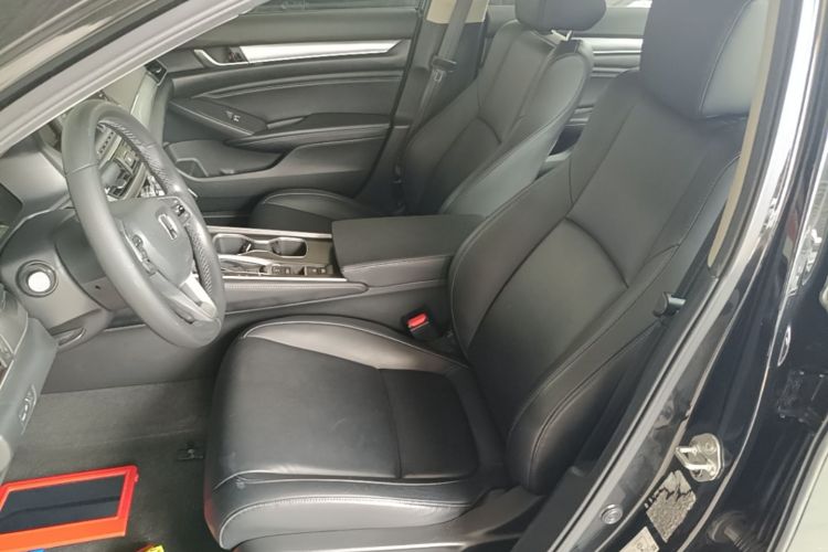 Used Honda Accord 2018 260TURBO Elite Edition China V Left Front Seat
