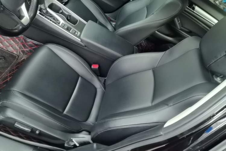 Used Honda Accord 2018 260TURBO Elite Edition China VI Left Front Seat