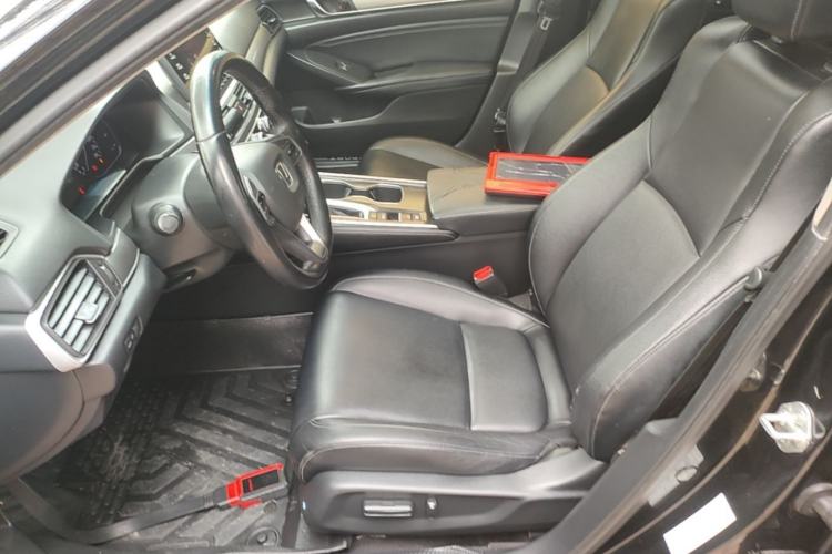 Used Honda Accord 2018 260TURBO Elite Edition China V Left Front Seat