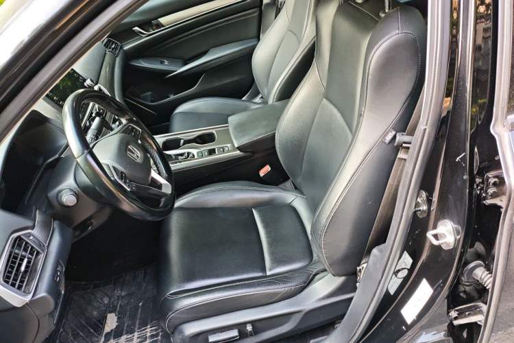 Used Honda Accord 2018 260TURBO Elite Edition China VI Left Front Seat