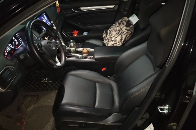 Used Honda Accord 2018 260TURBO Elite Edition China VI Left Front Seat