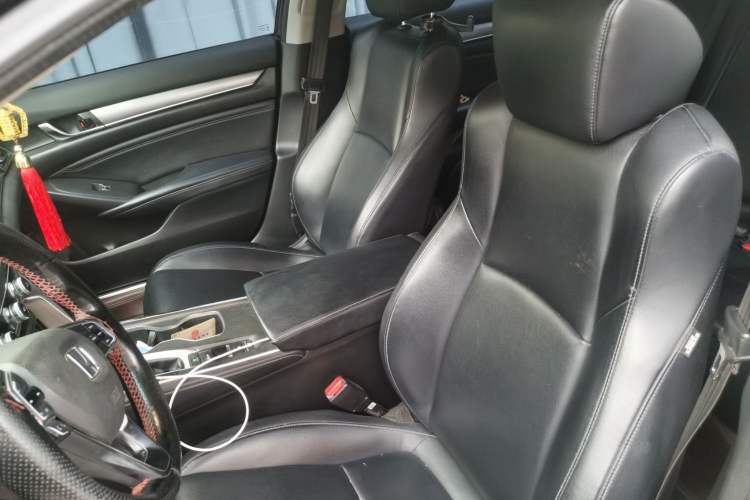 Used Honda Accord 2018 260TURBO Elite Edition China VI Left Front Seat