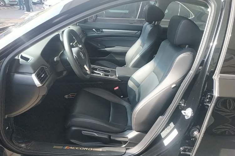 Used Honda Accord 2018 230TURBO Comfort Edition China VI Emission Standard Left Front Seat