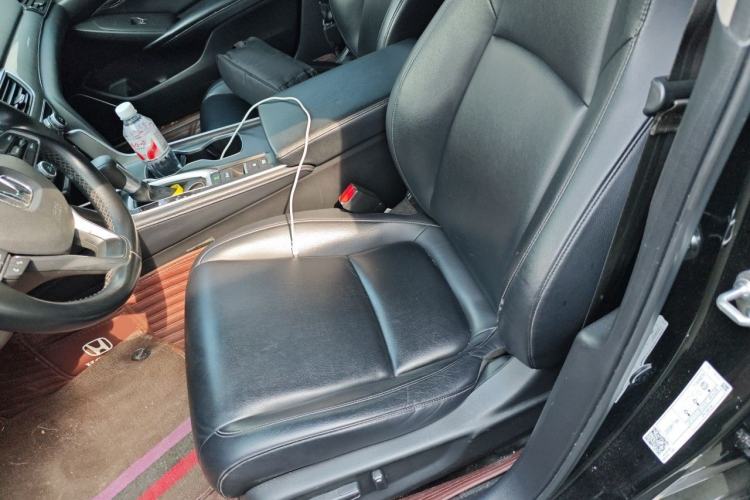 Used Honda Accord 2018 260TURBO Elite Edition China VI Left Front Seat