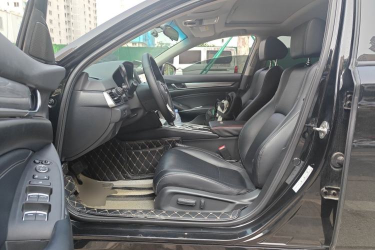 Used Honda Accord 2018 260TURBO Elite Edition China V Left Front Seat