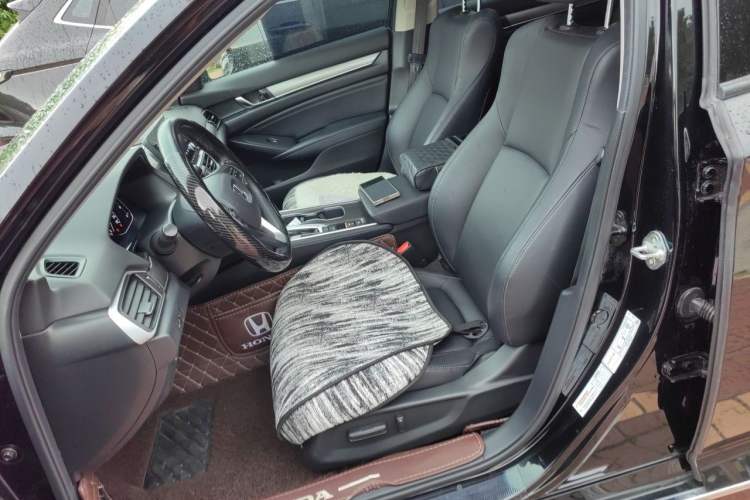 Used Honda Accord 2018 260TURBO Luxury Edition China V Emission Standard Left Front Seat