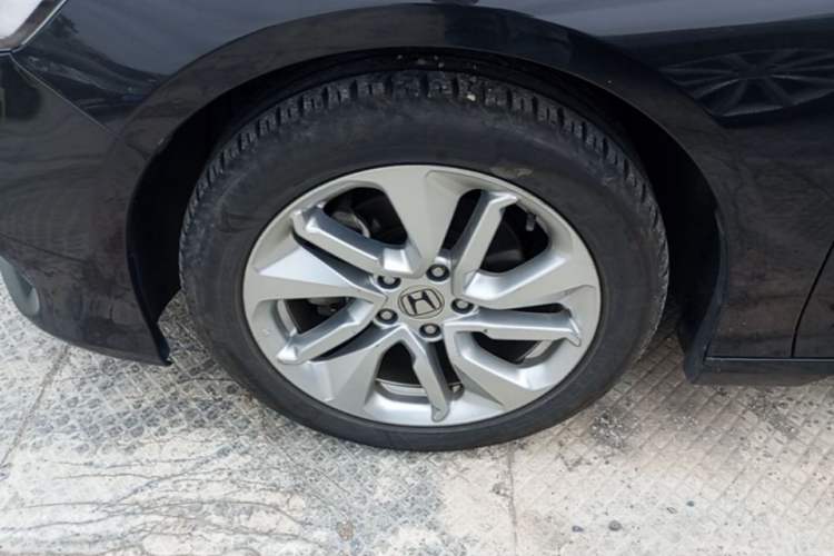Used Honda Accord 2018 260TURBO Elite Edition China V Left Front Wheel Hub