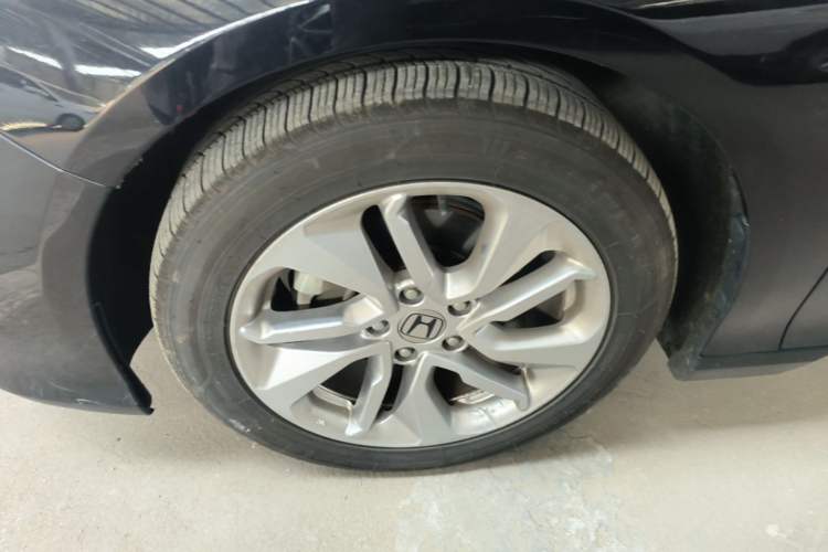 Used Honda Accord 2018 260TURBO Elite Edition China V Left Front Wheel Hub