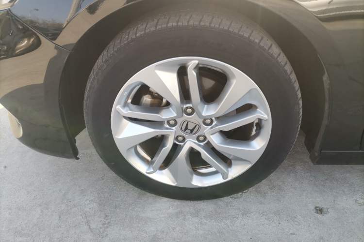 Used Honda Accord 2018 260TURBO Elite Edition China VI Left Front Wheel Hub