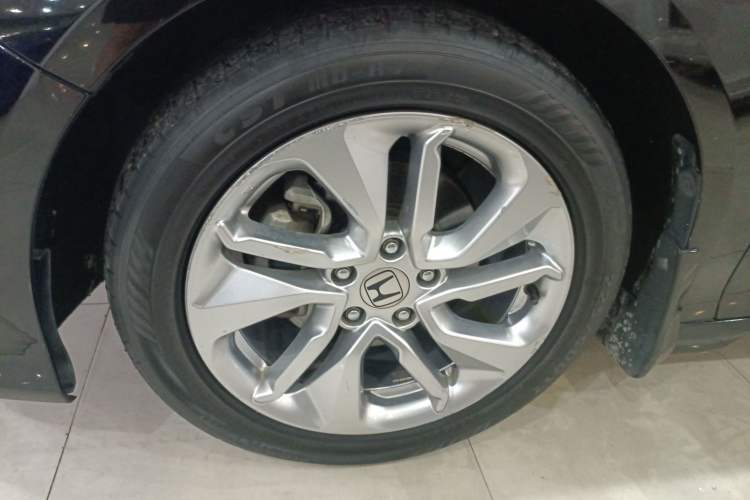 Used Honda Accord 2018 260TURBO Elite Edition China VI Left Front Wheel Hub