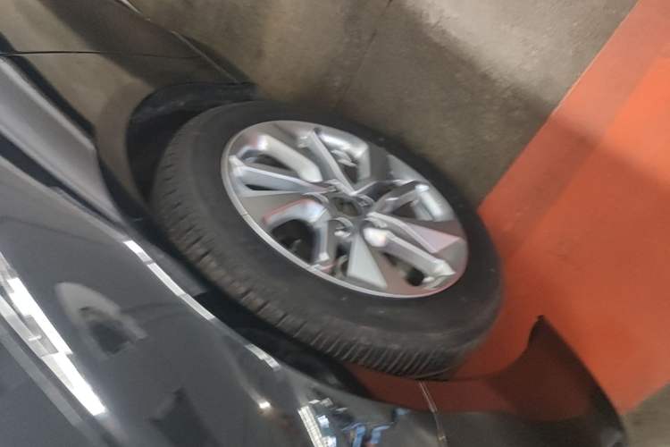 Used Honda Accord 2018 260TURBO Elite Edition China VI Left Front Wheel Hub