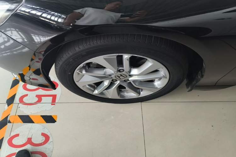 Used Honda Accord 2018 260TURBO Elite Edition China VI Left Front Wheel Hub