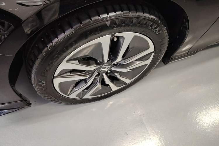 Used Honda Accord 2018 Rui Hybrid 2.0L Rui Ling Edition China VI Left Front Wheel Hub
