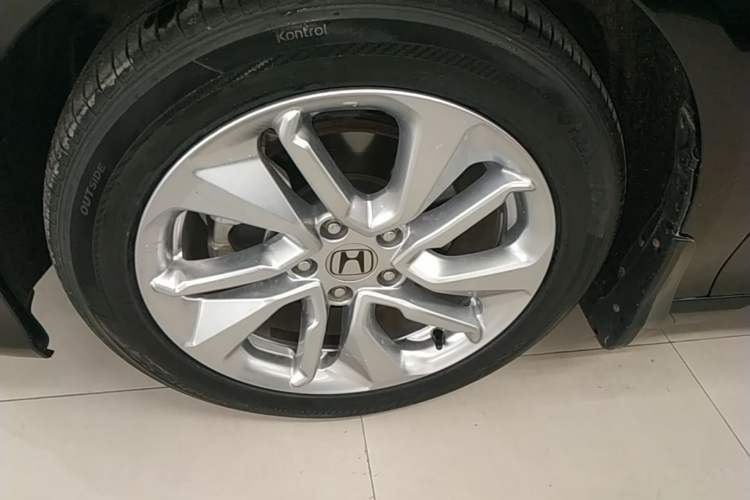 Used Honda Accord 2018 260TURBO Elite Edition China VI Left Front Wheel Hub