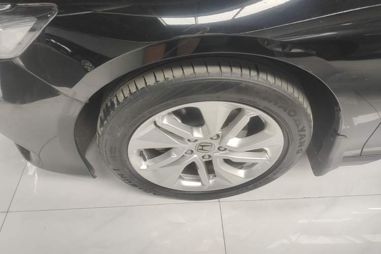 Used Honda Accord 2018 260TURBO Elite Edition China VI Left Front Wheel Hub